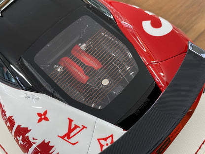1:18 Resin Model Ferrari 488 GTB Novitec  – White/Rosso Corsa | Davis & Giovanni (Limited Edition of 50 – Dubai Exclusive)