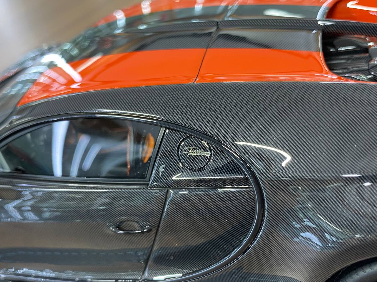 Exclusive MR Collection Models Bugatti Chiron Super Sport Resin - Carbon/Orange Line | Limited Edition!