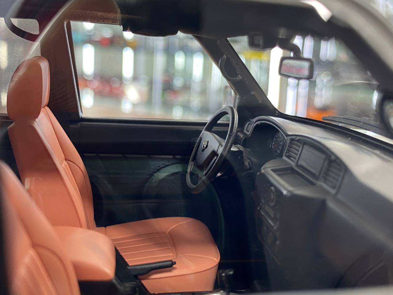 1/18 Nissan Patrol Super Safari Diecast White by IVY Models [Special Number 99/99]