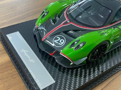 Exclusive 1/18 Resin VIP Model Pagani Huayra R #29 [Green | Limited Edition ]