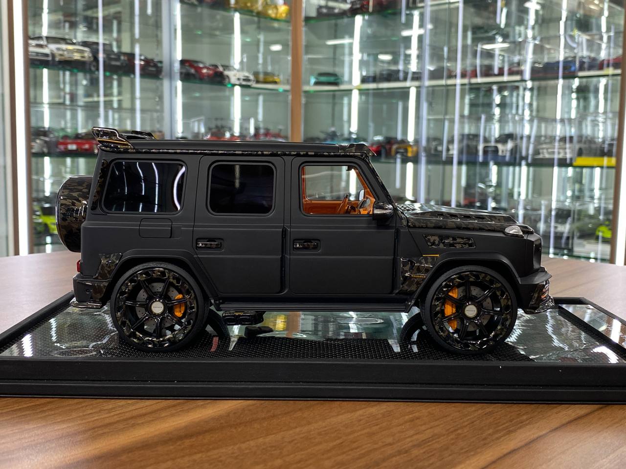 1/18 Resin Mercedes-Benz G63 MANSORY Matt Black Motorhelix
