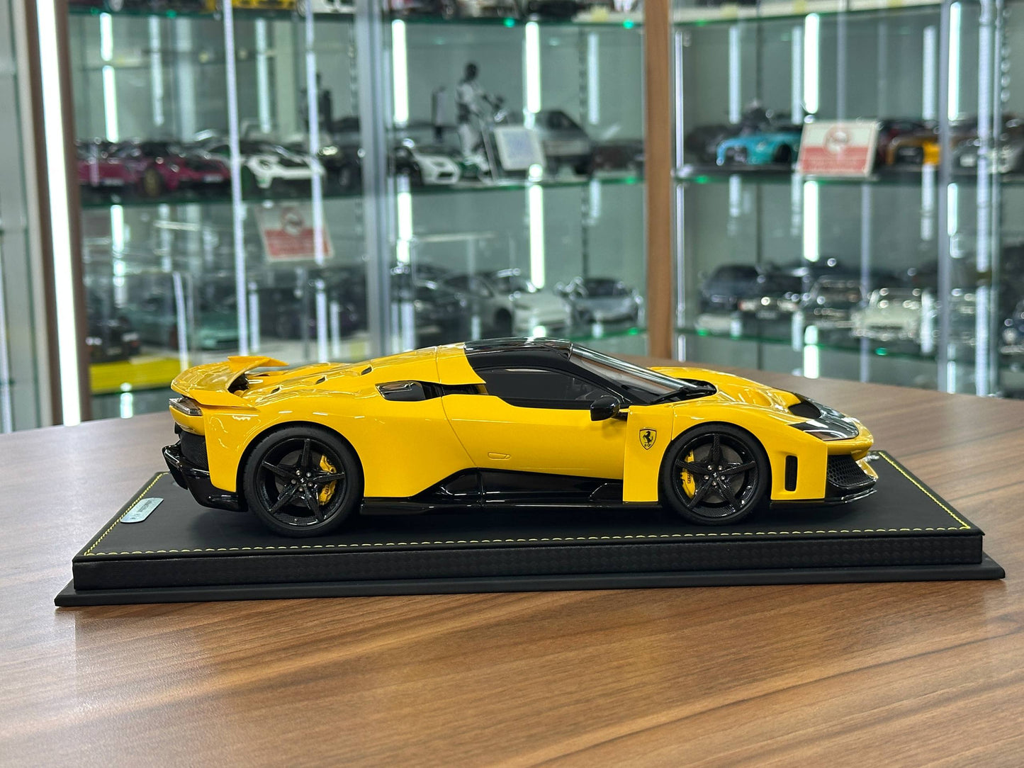 BBR Collection Ferrari F80 – Giallo Modena – 1:18 Diecast Model (Full Opening, Limited Edition 48 pcs)