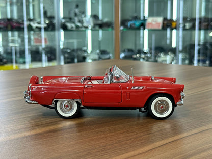 Ford Thunderbird 1956 – Red – 1:24 Diecast (Full Opening)
