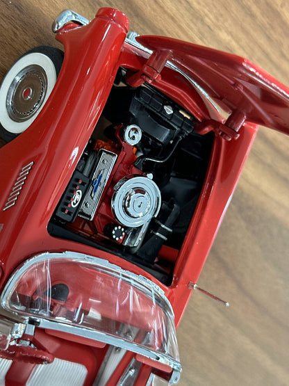 Ford Thunderbird 1956 – Red – 1:24 Diecast (Full Opening)
