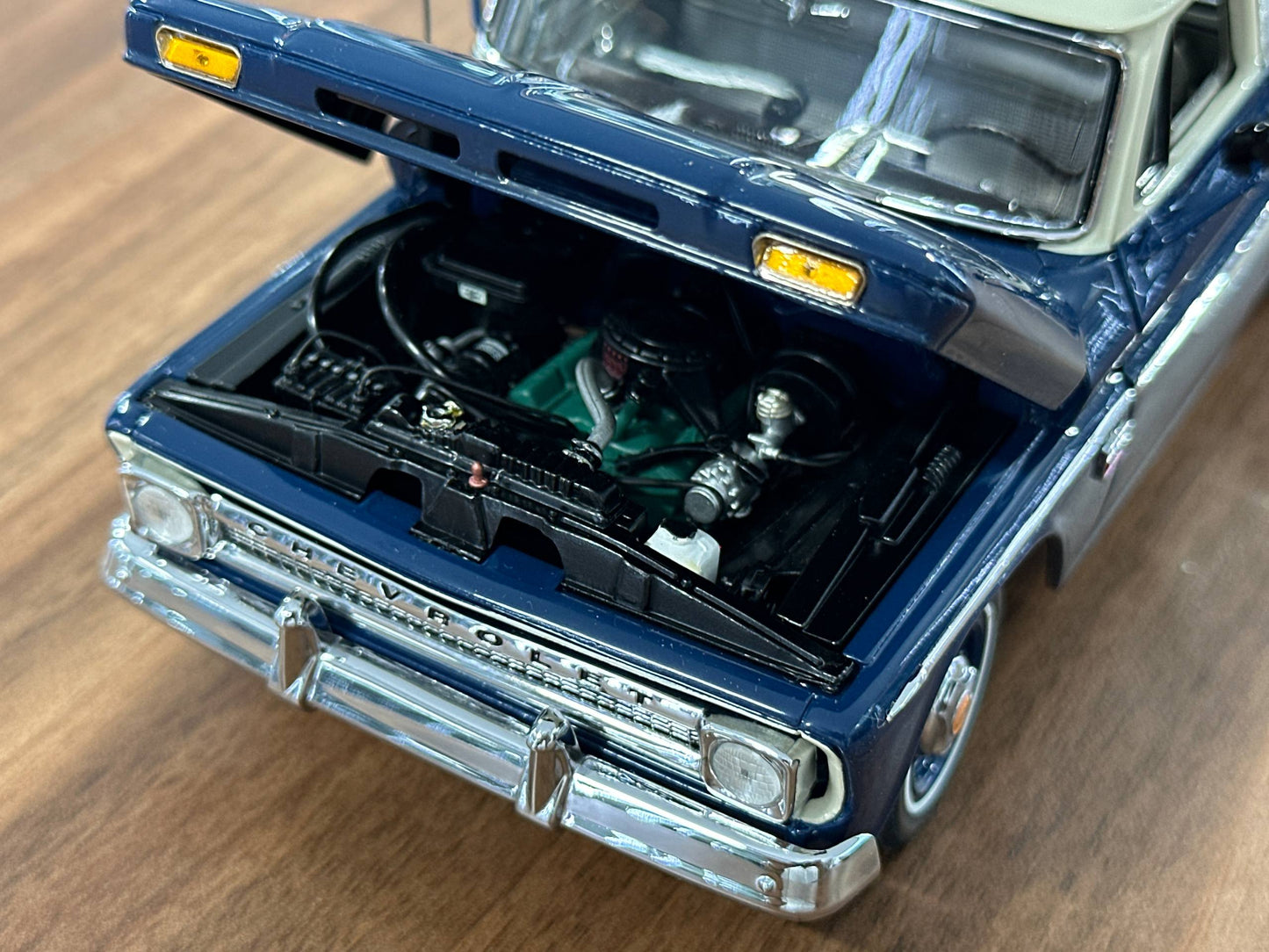 Chevrolet C10 Pickup Truck 1966 – Dark Blue – 1:24 Diecast (Full Opening)