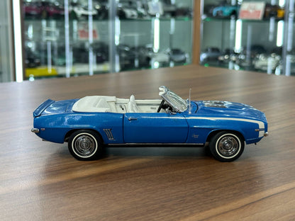 Chevrolet Camaro SS Convertible 1969 – Blue – 1:24 Diecast (Full Opening)