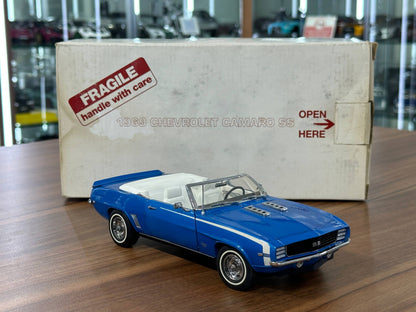 Chevrolet Camaro SS Convertible 1969 – Blue – 1:24 Diecast (Full Opening)
