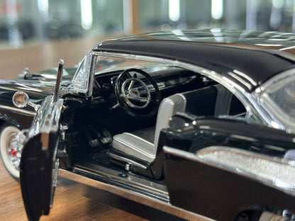 The Danbury Mint Chevrolet Bel Air Sport 1957 – Black – 1:24 Diecast Model (Full Opening, Limited Edition)