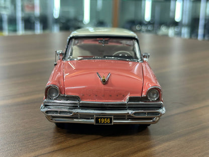 The Danbury Mint Lincoln Premiere Coupe 1956 – Salmon Red with Ivory Top – 1:24 Diecast Model (Full Opening, Limited Edition)