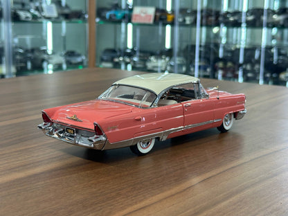 The Danbury Mint Lincoln Premiere Coupe 1956 – Salmon Red with Ivory Top – 1:24 Diecast Model (Full Opening, Limited Edition)