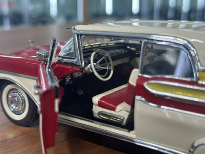 The Danbury Mint Mercury Turnpike Cruiser 1957 – Red with Ivory Top – 1:24 Diecast Model (Full Opening, Limited Edition)