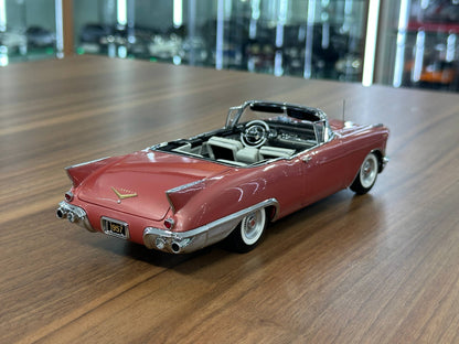 The Danbury Mint Cadillac Eldorado Biarritz 1957 – Vintage Dusty Rose Red – 1:24 Diecast Model (Full Opening, Limited Edition)