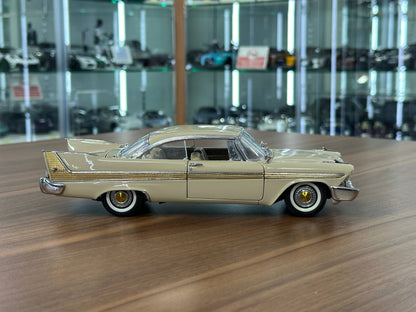 The Danbury Mint Plymouth Fury Hard Top 1958 – Champagne Beige Metallic – 1:24 Diecast Model (Full Opening, Limited Edition)