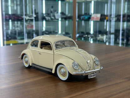 1/18 Diecast Bburago Volkswagen Käfer Beetle (1955) in Beige