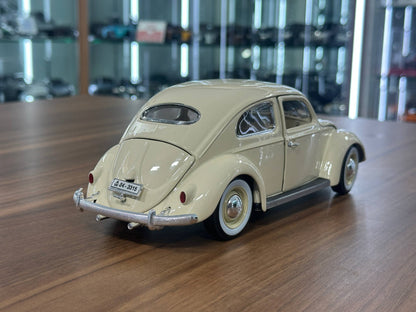 1/18 Diecast Bburago Volkswagen Käfer Beetle (1955) in Beige