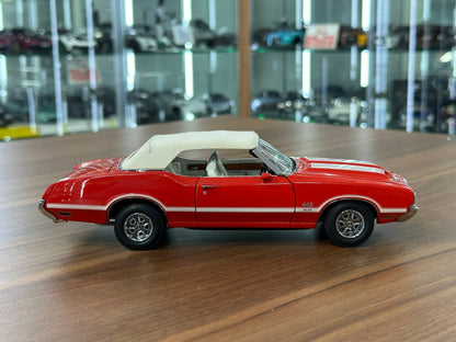 Danbury Mint Oldsmobile 442 W30 1970 – 1/24 Diecast Rally Red/White