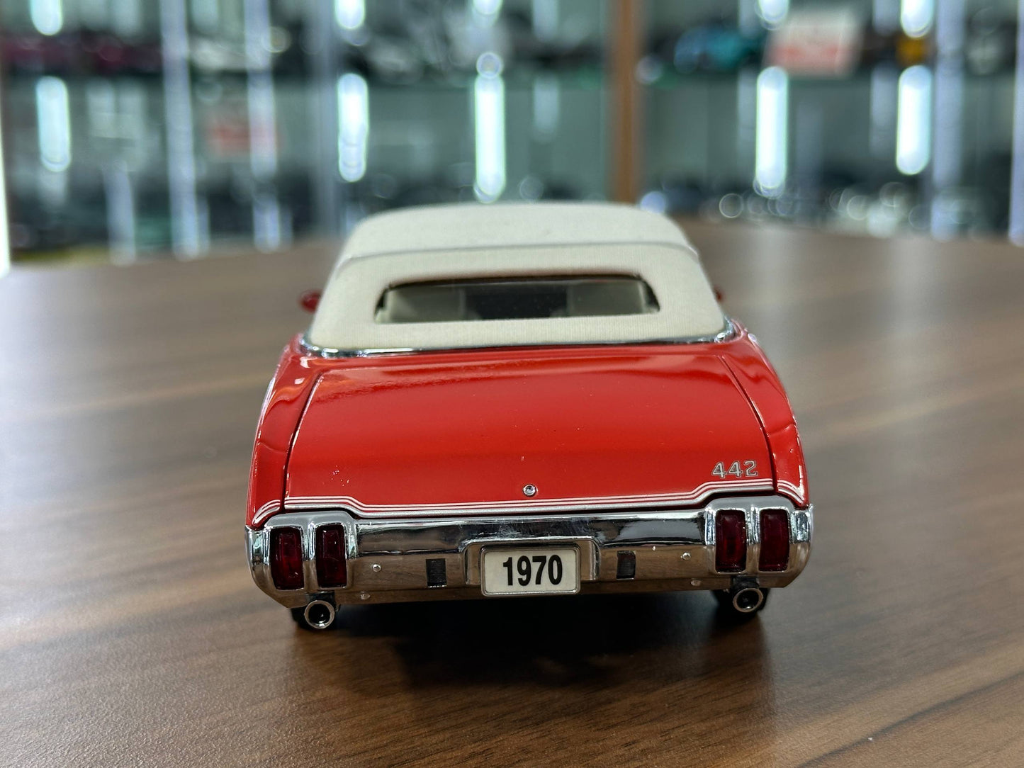 Danbury Mint Oldsmobile 442 W30 1970 – 1/24 Diecast Rally Red/White