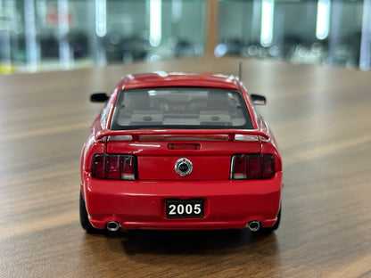 Franklin Mint Ford Mustang GT 2005 – 1/24 Diecast Red