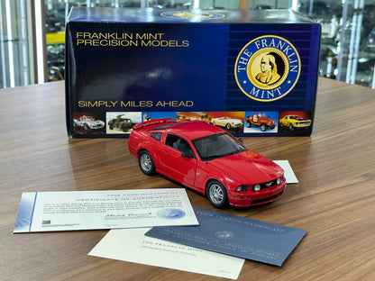 Franklin Mint Ford Mustang GT 2005 – 1/24 Diecast Red