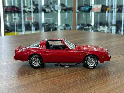 Franklin Mint Pontiac Trans Am Exclusive 1977 – 1/24 Diecast Red