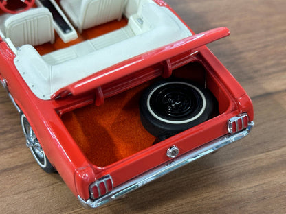 Franklin Mint Ford Mustang Convertible 1964 – 1/24 Diecast Red