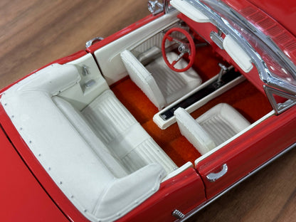 Franklin Mint Ford Mustang Convertible 1964 – 1/24 Diecast Red