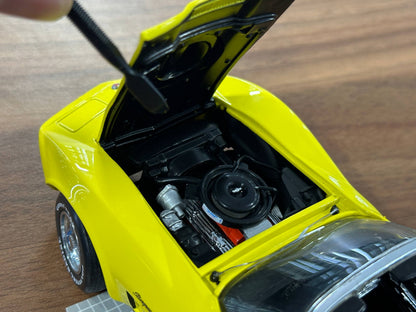 Franklin Mint Chevrolet Corvette Convertible 1975 – 1/24 Diecast Yellow
