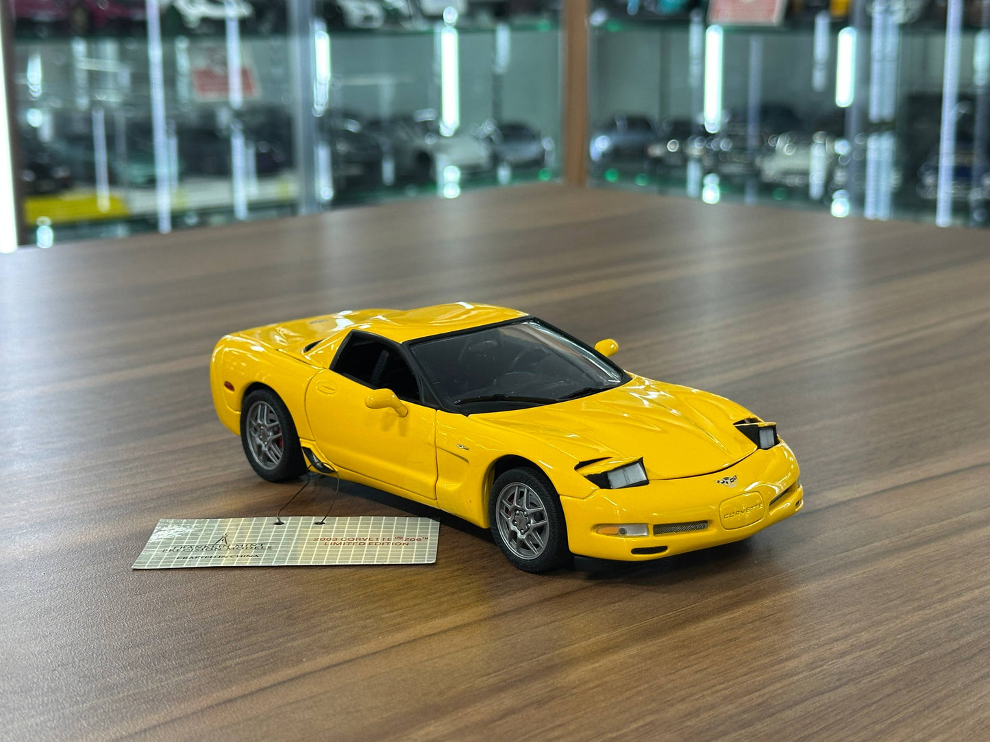 Franklin Mint Chevrolet Corvette 2003 – 1/24 Diecast Yellow (Limited Edition)