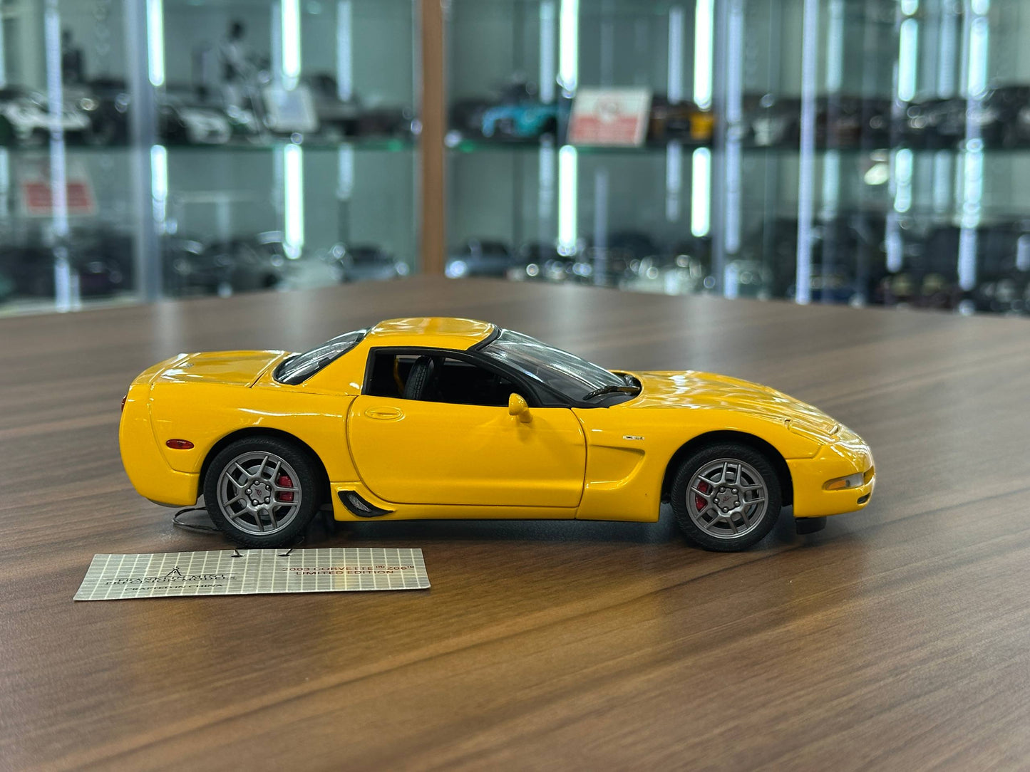 Franklin Mint Chevrolet Corvette 2003 – 1/24 Diecast Yellow (Limited Edition)