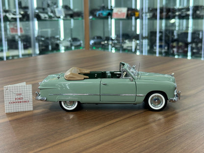 Franklin Mint Ford Custom Convertible 1949 – 1/24 Diecast Light Green (Limited Edition)