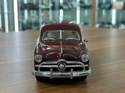 Franklin Mint Ford Woodie Wagon 1949 – 1/24 Diecast Burgundy with Wood Panel