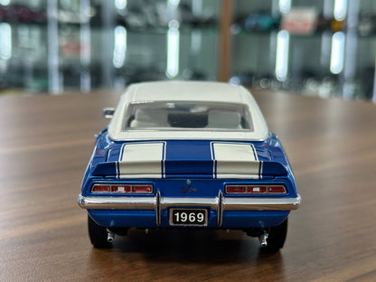 Franklin Mint Chevrolet Camaro Coupe 1969 – 1/24 Diecast Blue (Limited Edition)