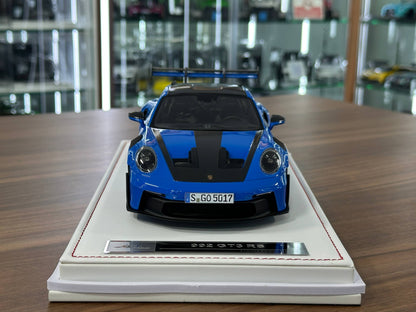 IVY Merit Porsche 911 GT3 RS (992) – Shark Blue / Blue Wheel Rim – 1:18 Resin Model ( Limited 15 pcs)