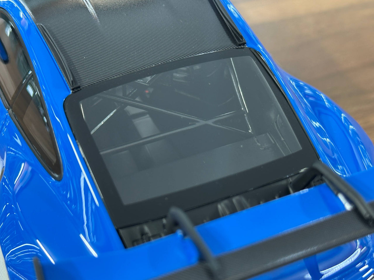 IVY Merit Porsche 911 GT3 RS (992) – Shark Blue / Blue Wheel Rim – 1:18 Resin Model ( Limited 15 pcs)