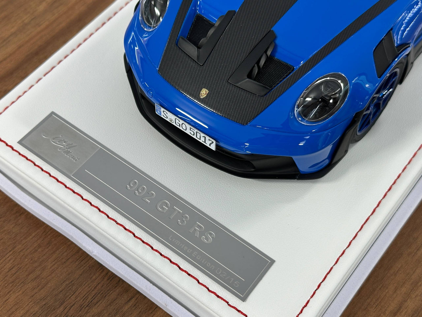 IVY Merit Porsche 911 GT3 RS (992) – Shark Blue / Blue Wheel Rim – 1:18 Resin Model ( Limited 15 pcs)