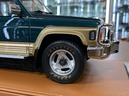 1/18 resin Nissan PATROL Y60 1994 Dark Green / Gold by Old School Models - Limited 70 pcs