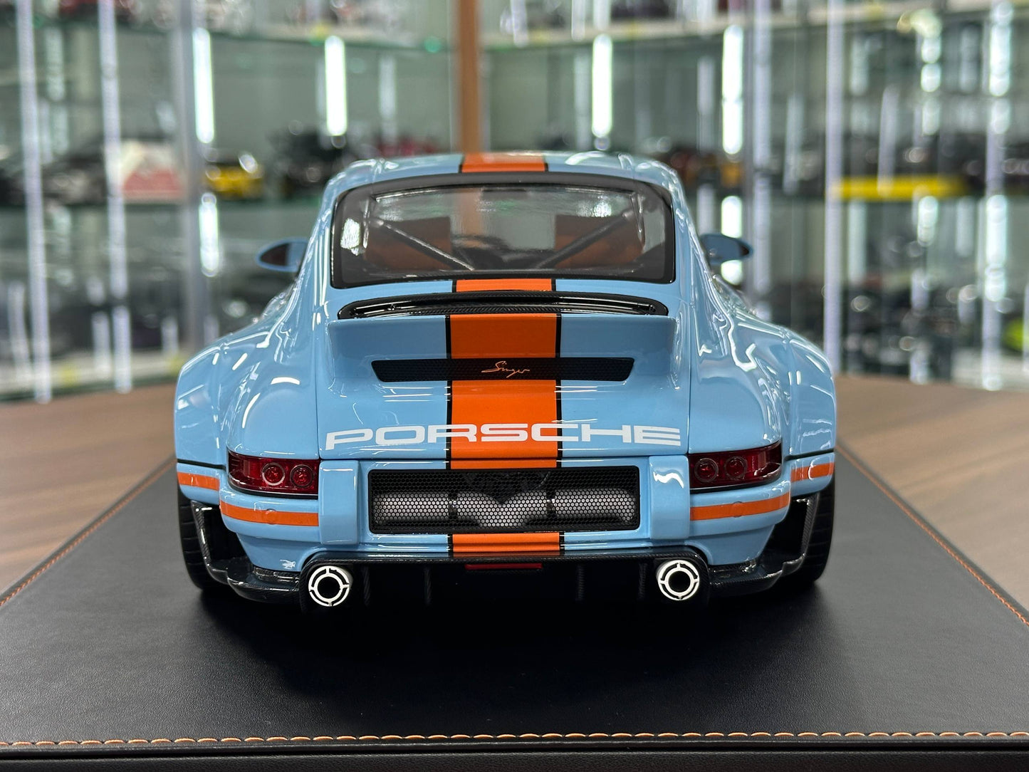 Porsche Singer DLS resin model car – Ivy Image 1:12 Gulf Blue with opening back engine hood Dubai edition