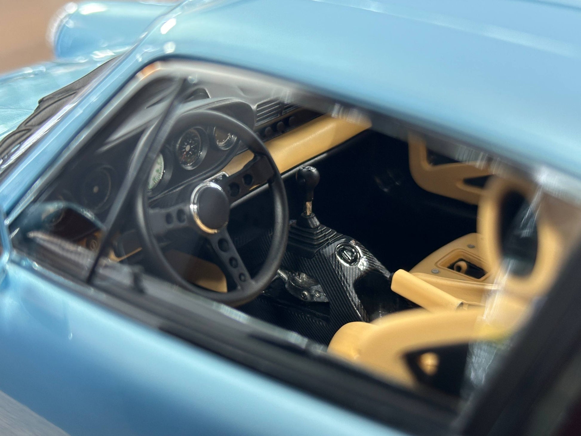 1/12 Resin Porsche Singer DLS – Ivy Image Models in Ice Blue