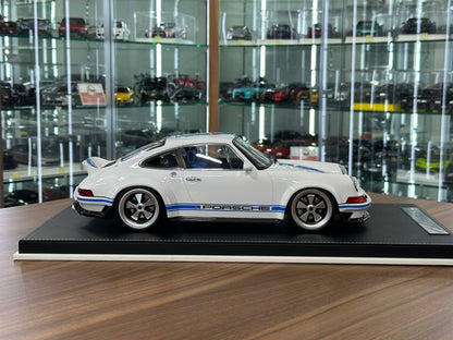 1/12 Resin Porsche Singer DLS – Ivy Image Models (White with Blue Stripe)