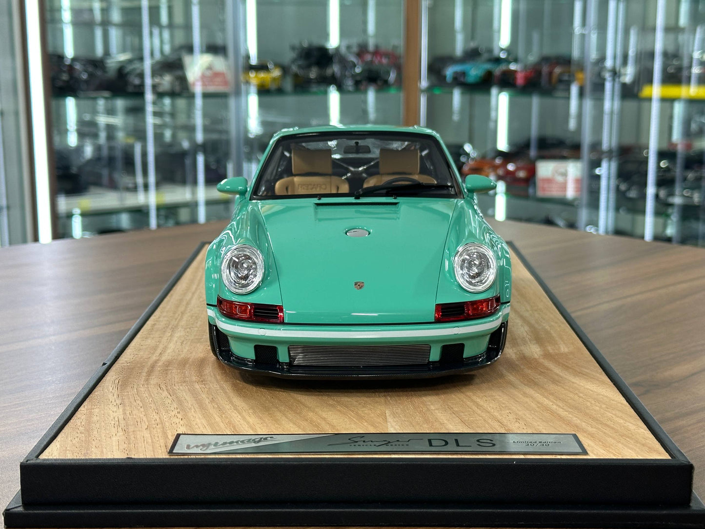 1/12 Resin Porsche Singer DLS – Ivy Image Models (Tiffany)