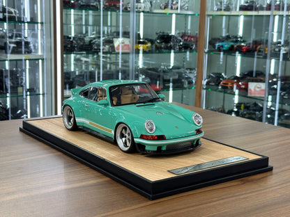 1/12 Resin Porsche Singer DLS – Ivy Image Models (Tiffany)