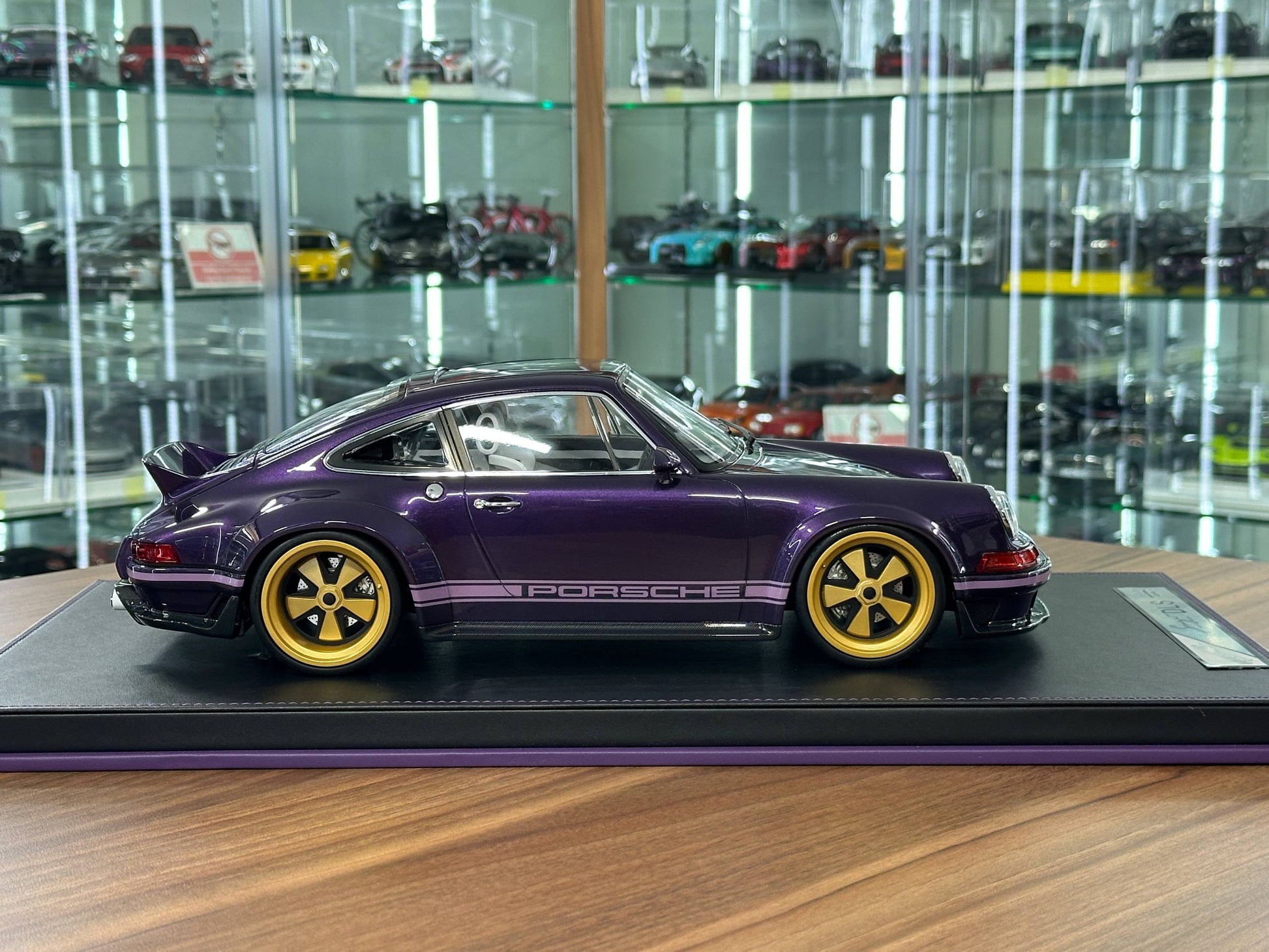 1/12 Resin Porsche Singer DLS – Ivy Image Models (Purple) - Limited 40 pcs.