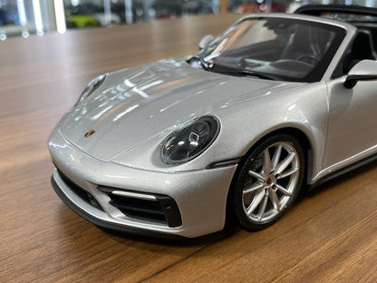 Minichamps Porsche 911 Targa 4 GTS 1:18 diecast model in GT Silver – static collectible for Dubai collectors
