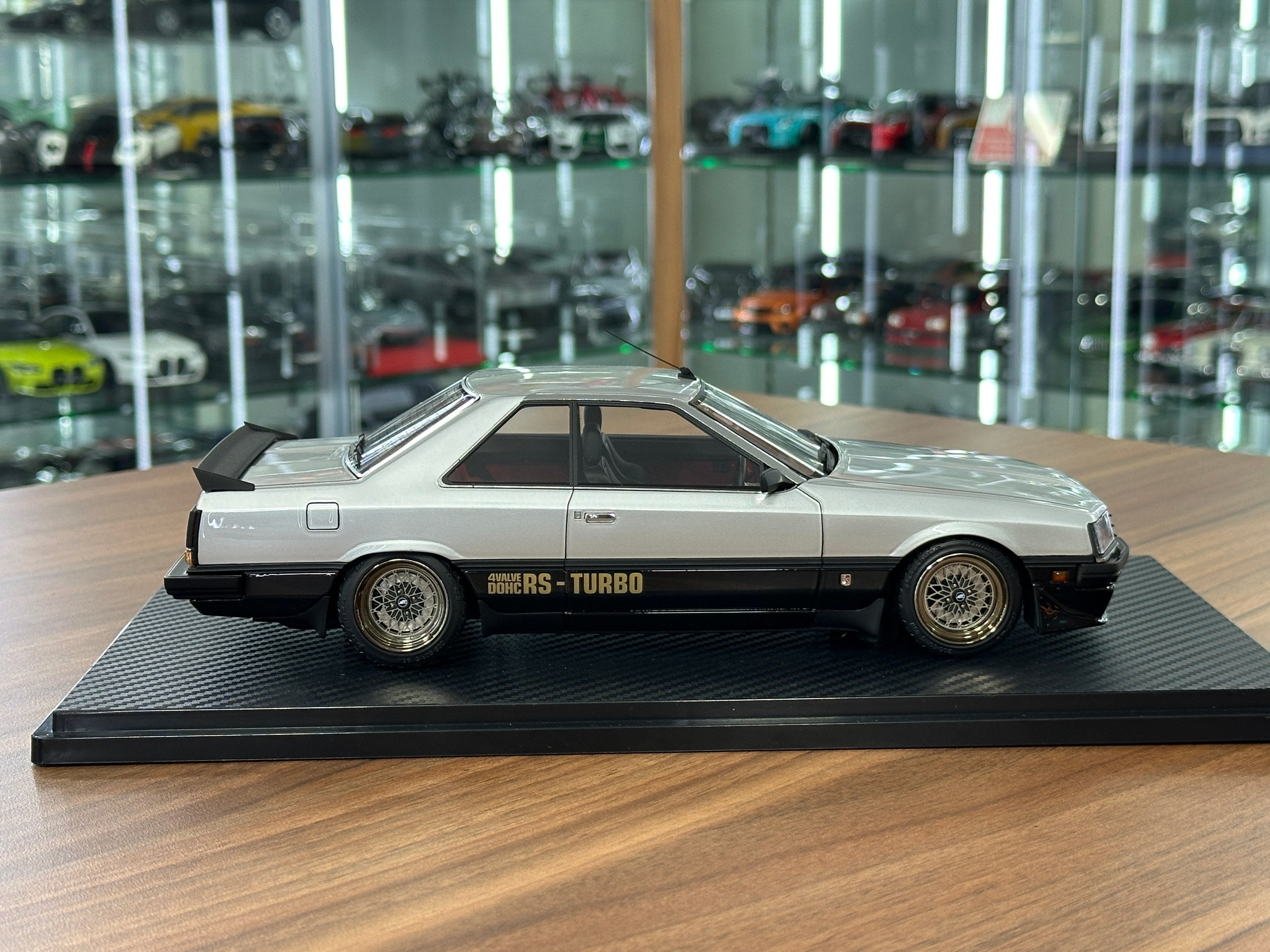Nissan Skyline GT-R RS-Turbo R30 Silver/Black Resin Model