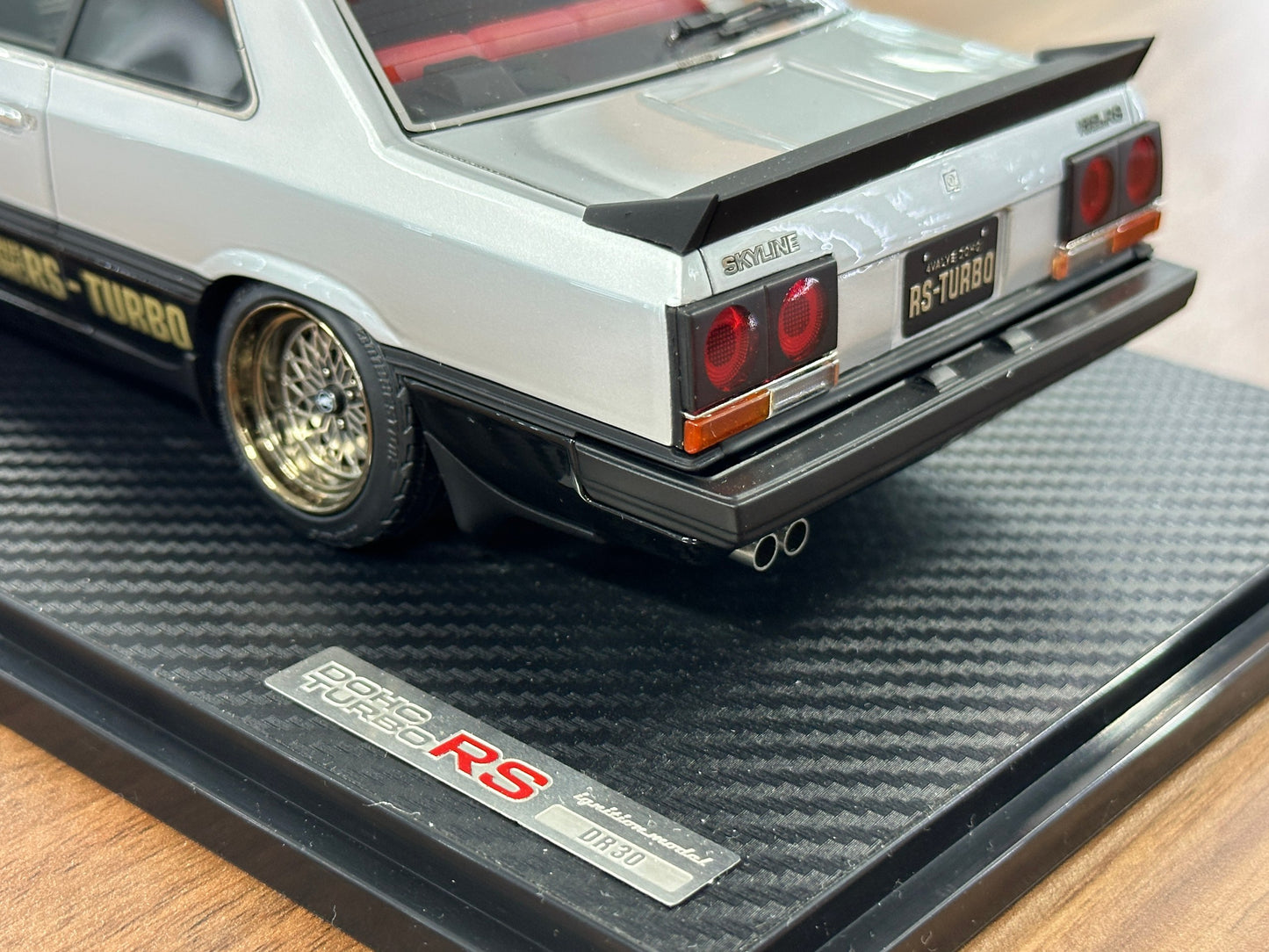 1/18 Resin Ignition Model Nissan Skyline GT-R RS-Turbo R30 – Silver/Black