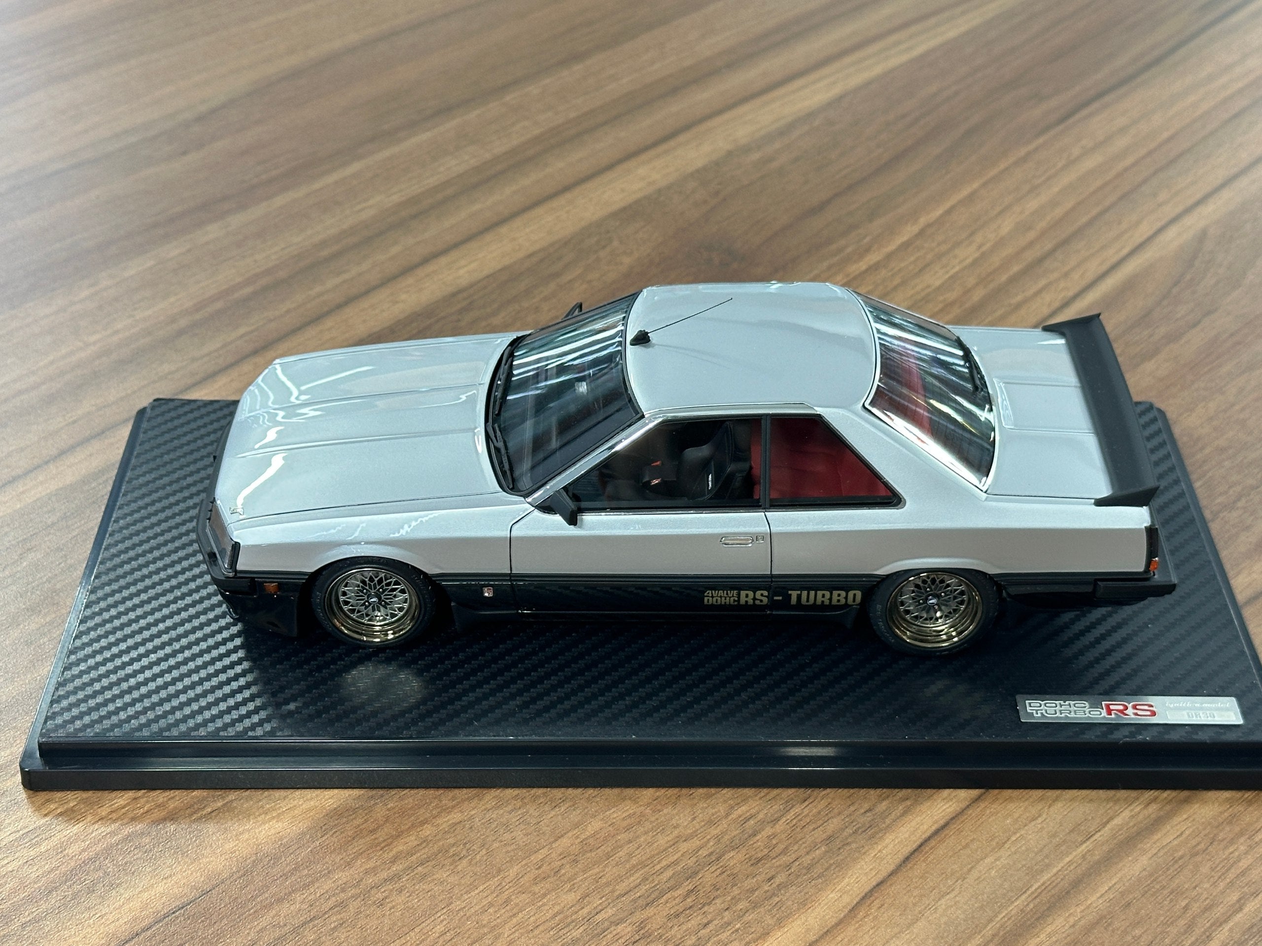 Nissan Skyline GT-R RS-Turbo R30 Silver/Black Resin Model
