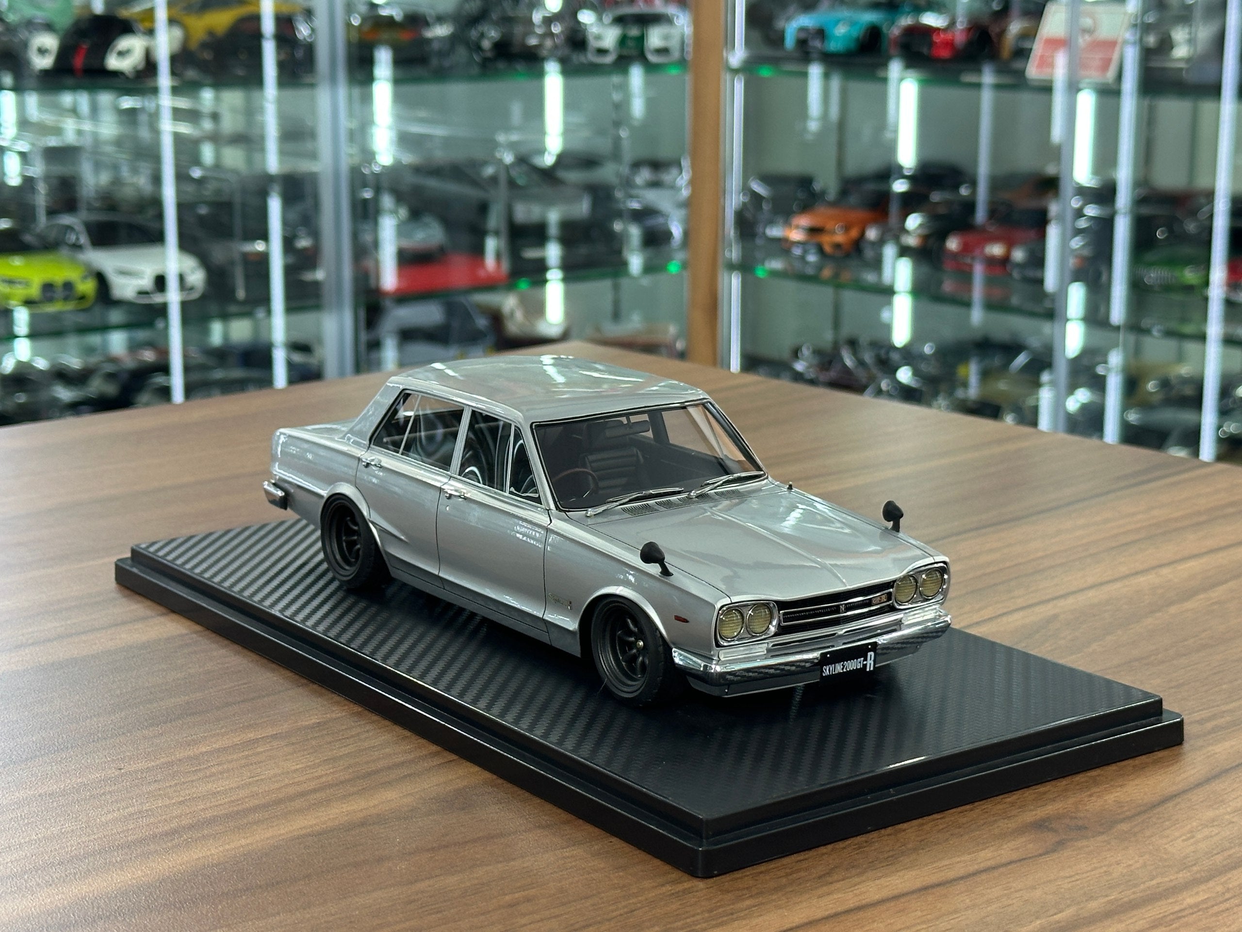 Nissan Skyline 2000 GT-R PGC10 Silver 1/18 Resin Model – dturman.com