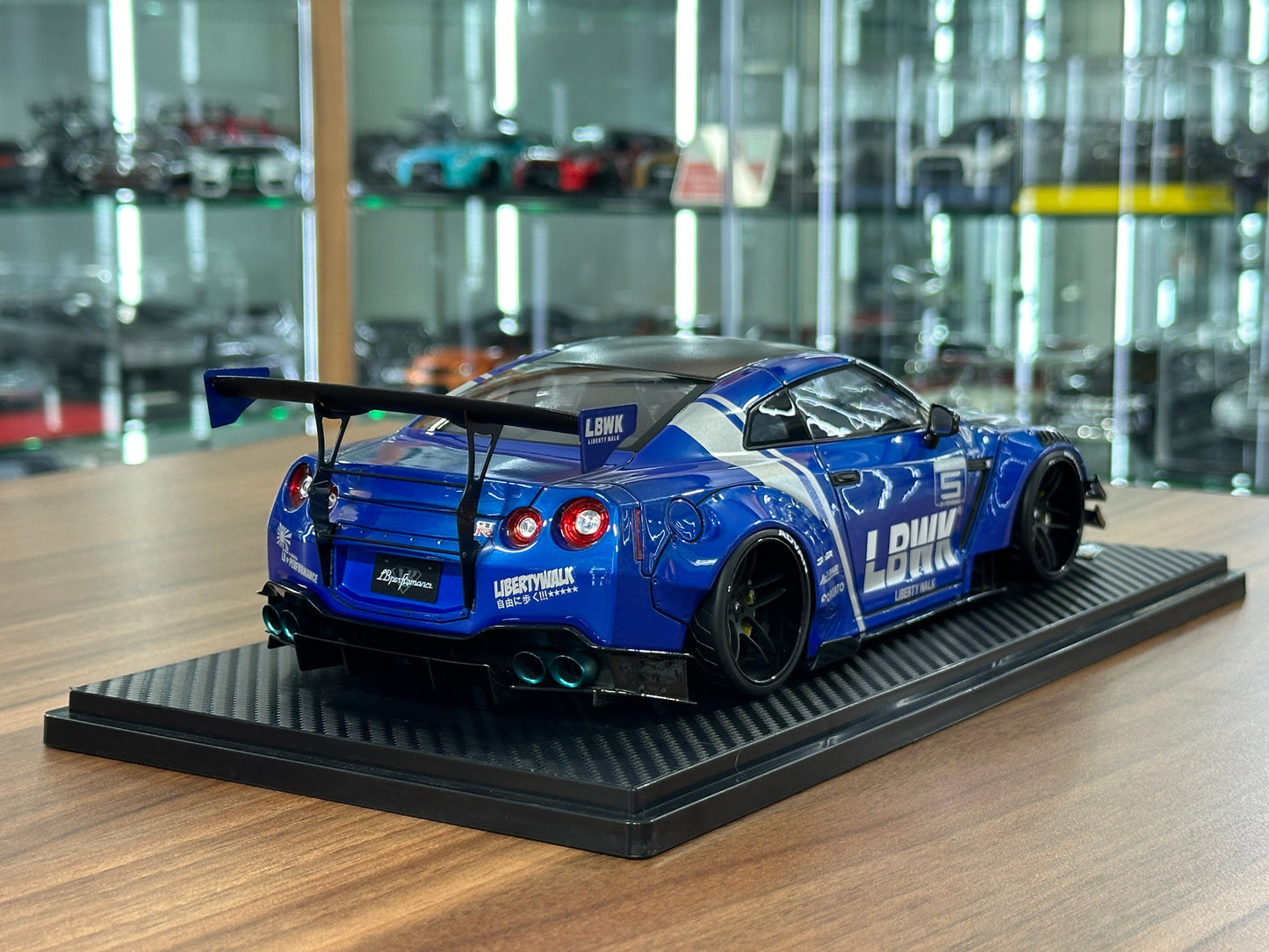 1/18 Resin Ignition Model LB-WORKS Nissan GT-R R35 – Type 2 Blue
