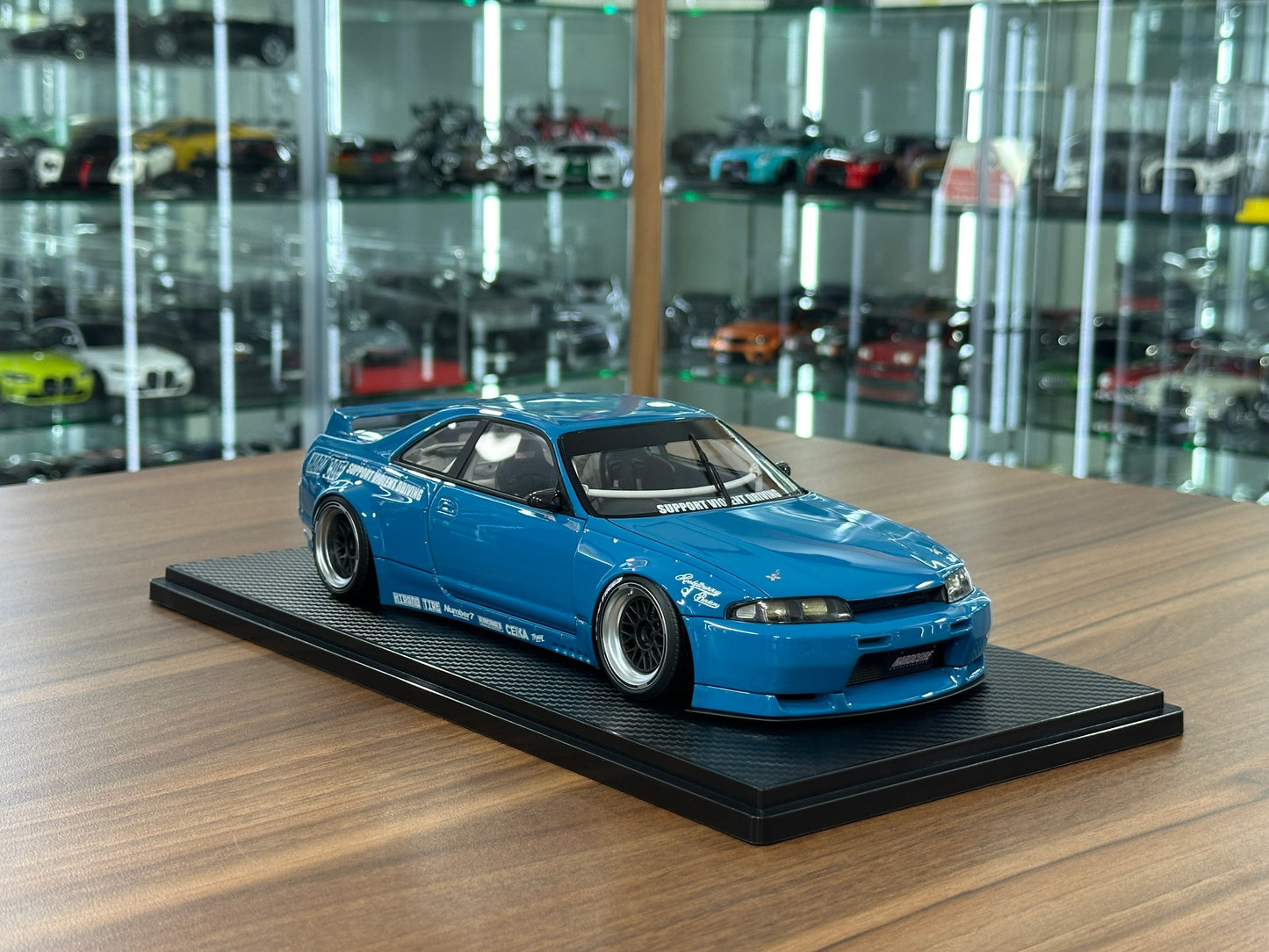 1/18 Resin Ignition Model Nissan Skyline GT-R R33 Pandem – Blue
