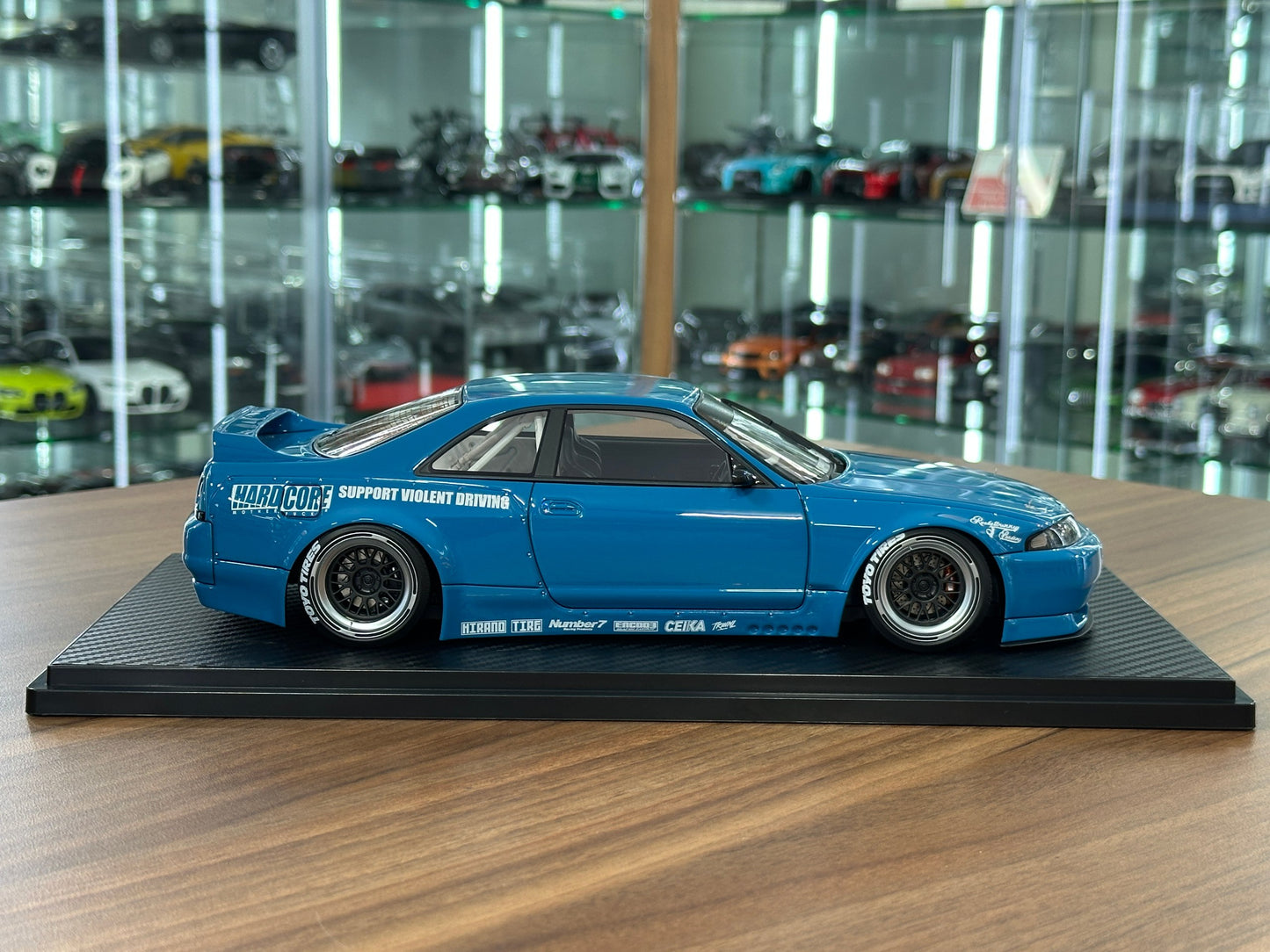 1/18 Resin Ignition Model Nissan Skyline GT-R R33 Pandem – Blue